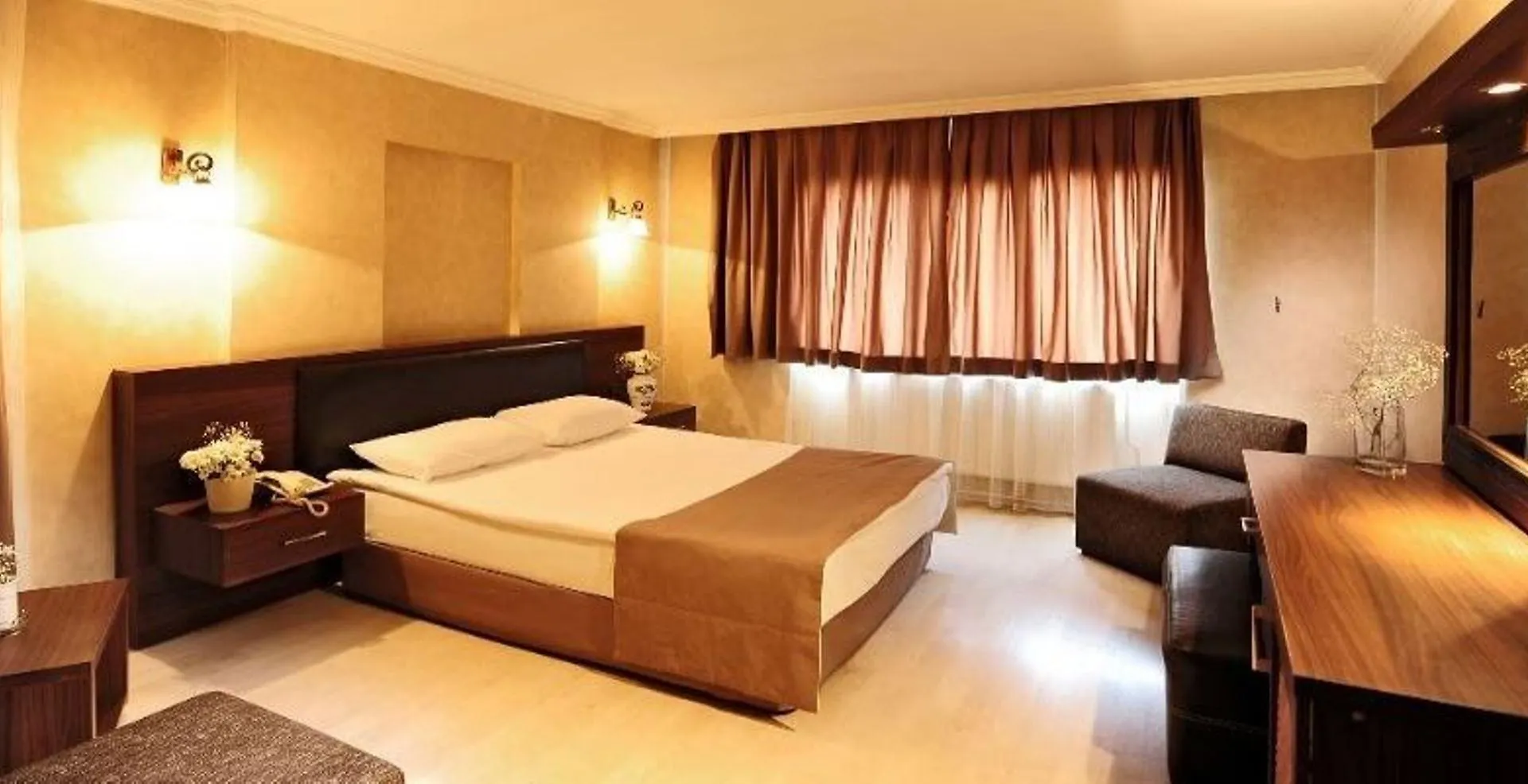 Uestuen Hotel Alsancak Izmir