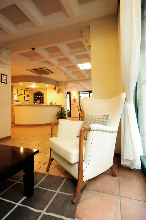 Uestuen Hotel Alsancak Izmir