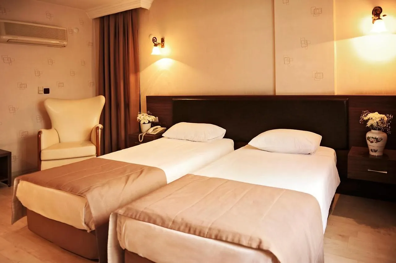 Uestuen Hotel Alsancak Izmir
