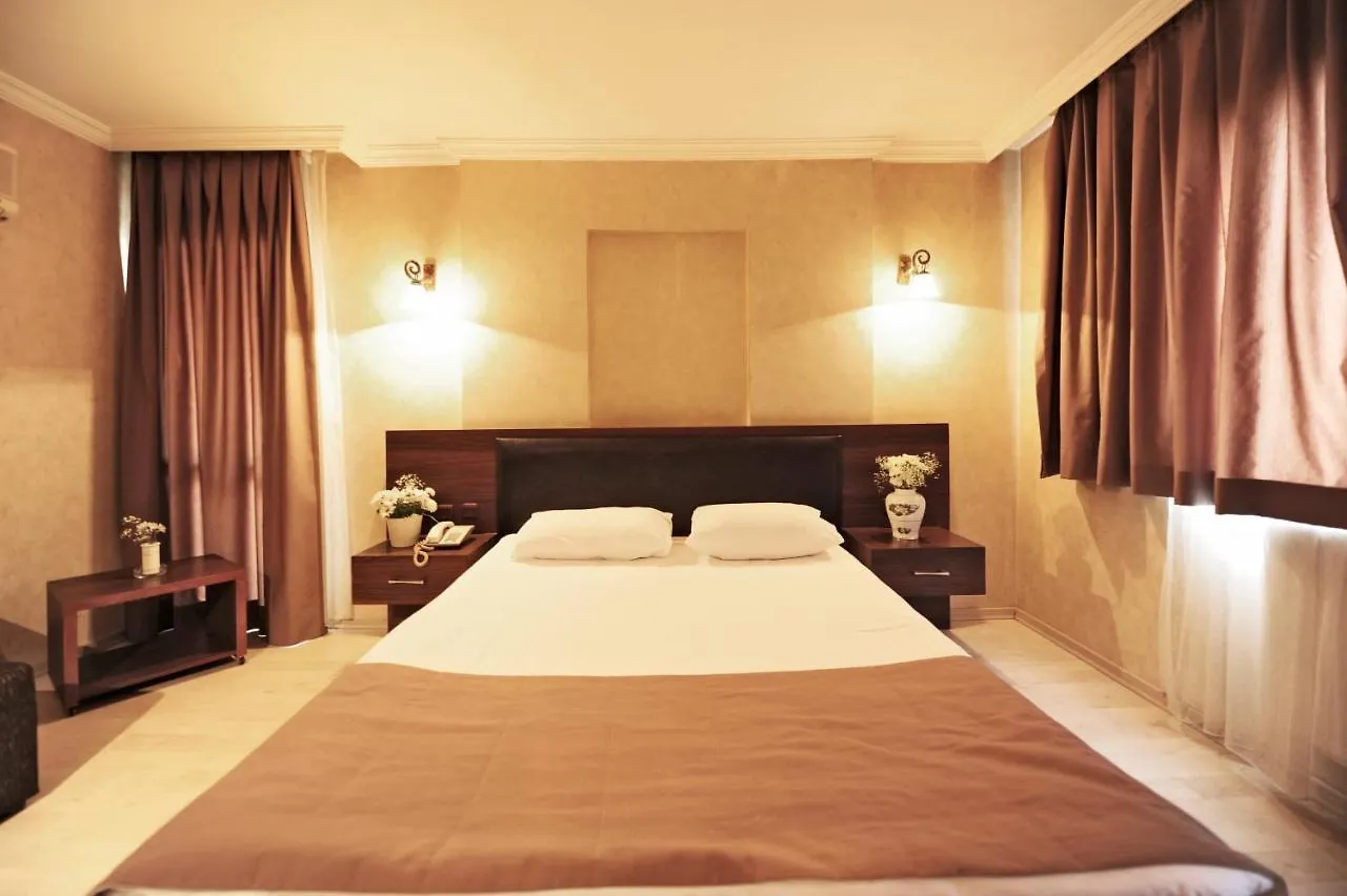 Uestuen Hotel Alsancak Izmir