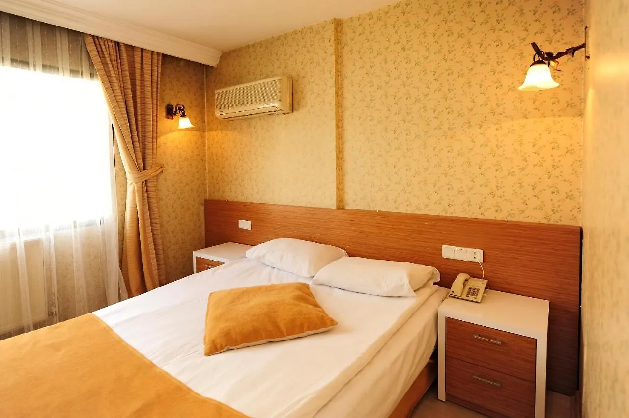 Uestuen Hotel Alsancak Izmir