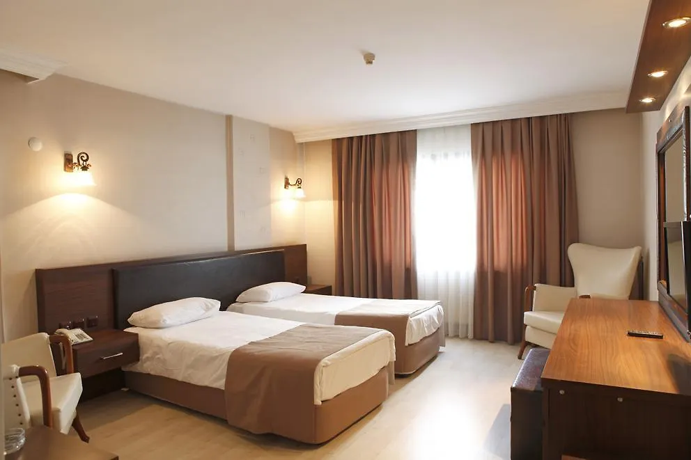 Uestuen Hotel Alsancak Izmir