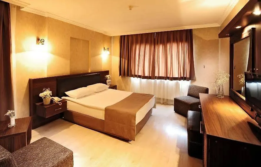 Uestuen Hotel Alsancak Izmir